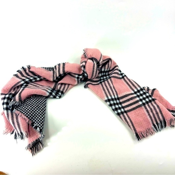 TAHARI reversible Scarf - Picture 1 of 9